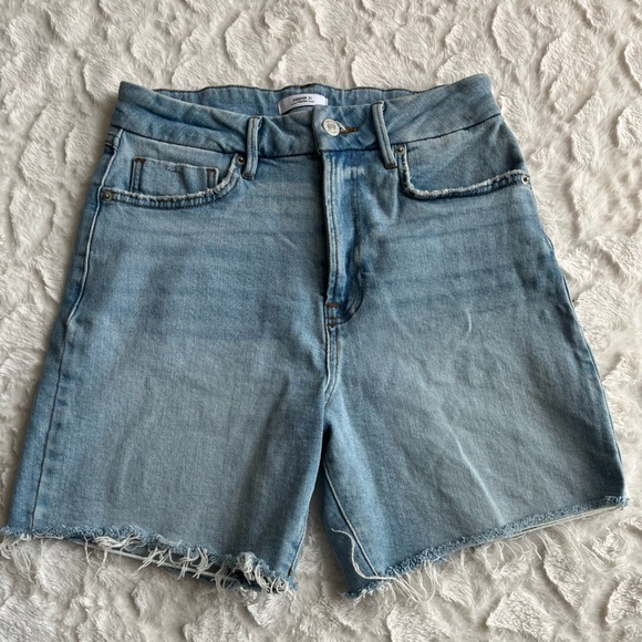 Forever 21 Pants - Forever 21 Women’s size 28 Bermuda Light Blue Jean Shorts